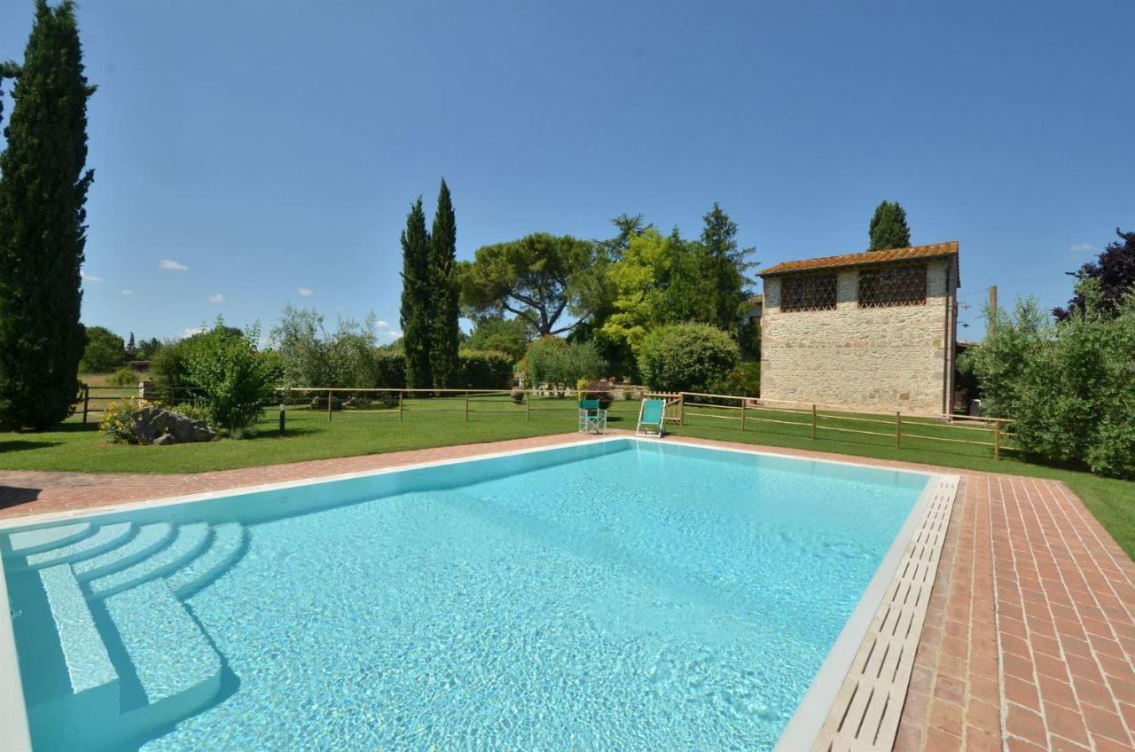 La Capannina Villa Le Grazie  Buitenkant foto