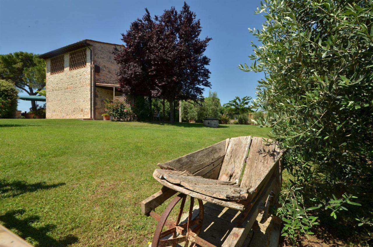La Capannina Villa Le Grazie  Buitenkant foto