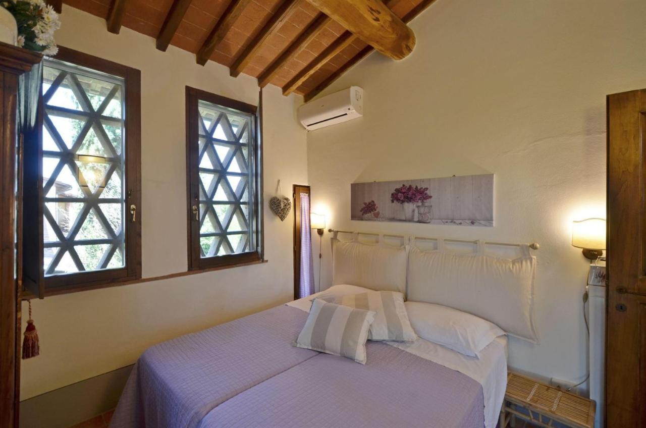 La Capannina Villa Le Grazie  Buitenkant foto