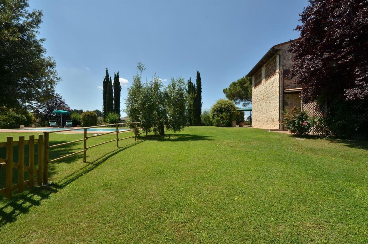 La Capannina Villa Le Grazie  Buitenkant foto