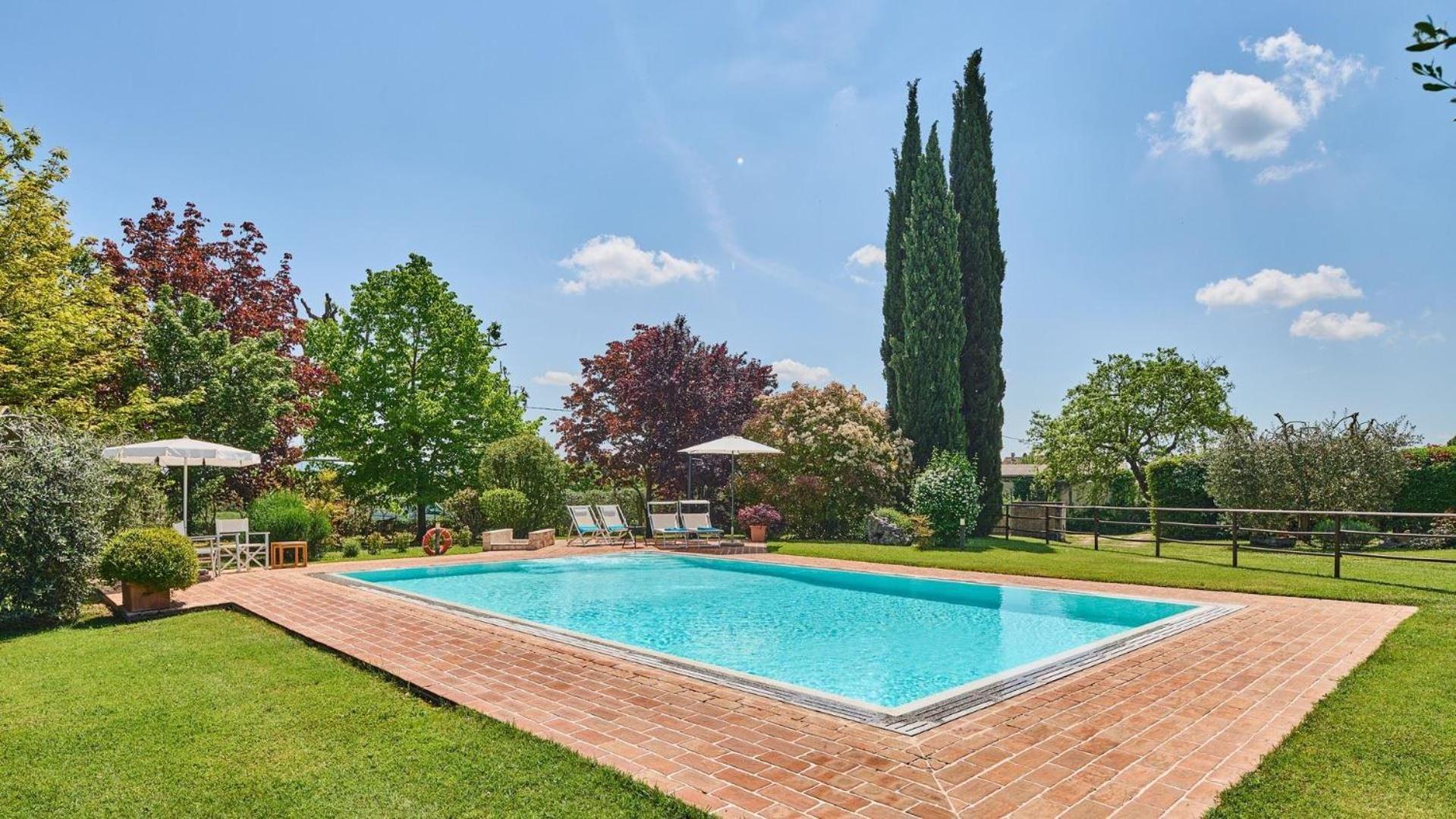 La Capannina Villa Le Grazie  Buitenkant foto