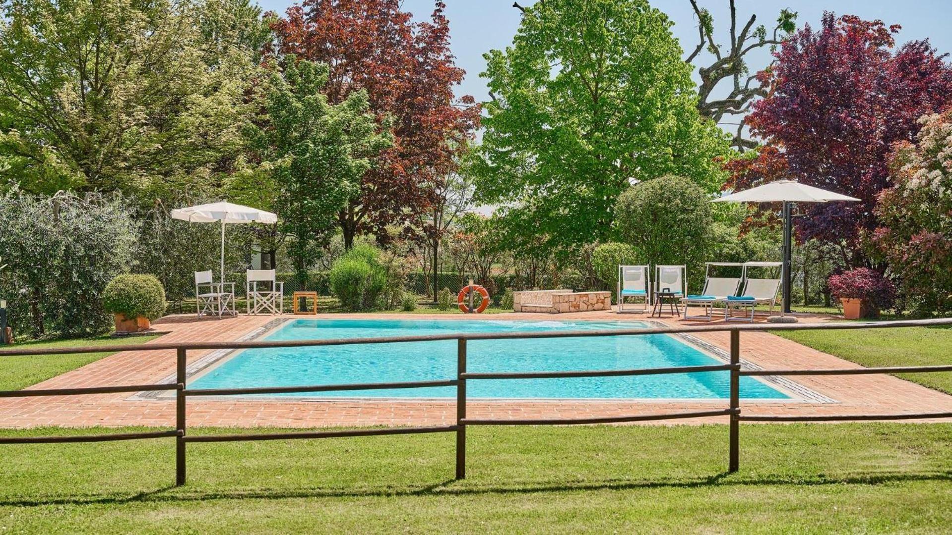 La Capannina Villa Le Grazie  Buitenkant foto